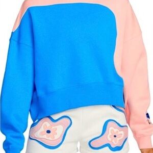 Nike Sportswear Color Clash Women's Fleece Sweatshirt in pink and blue medium